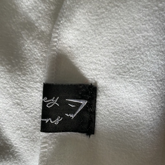 NEW GYMSHARK LEGGINGS WITH NEW TOWEL - Picture 7 of 7